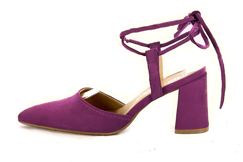 Mulberry purple women's open back shoes, with crossed straps. Tapered toe. High flare heels. Profile view - Florence KOOIJMAN